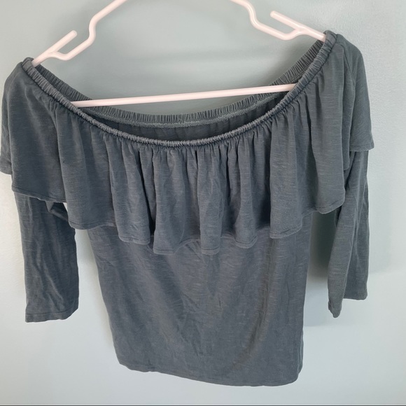 American Eagle Green Off the Shoulder Soft & Sexy - Picture 3 of 5